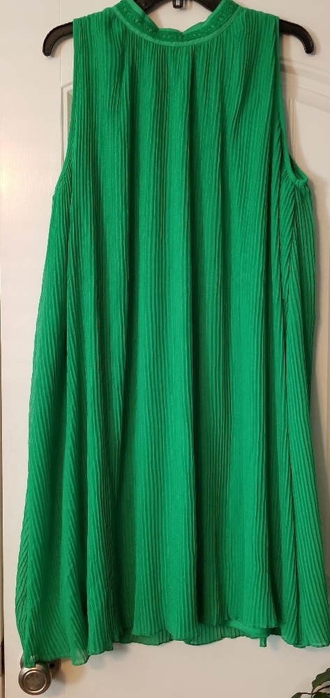 Sleeveless Chiffon Midi Dress